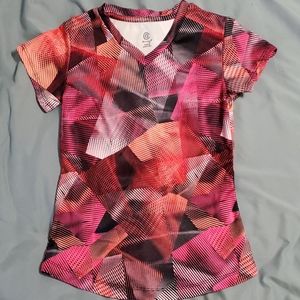 Girls Champion athletic shirt.